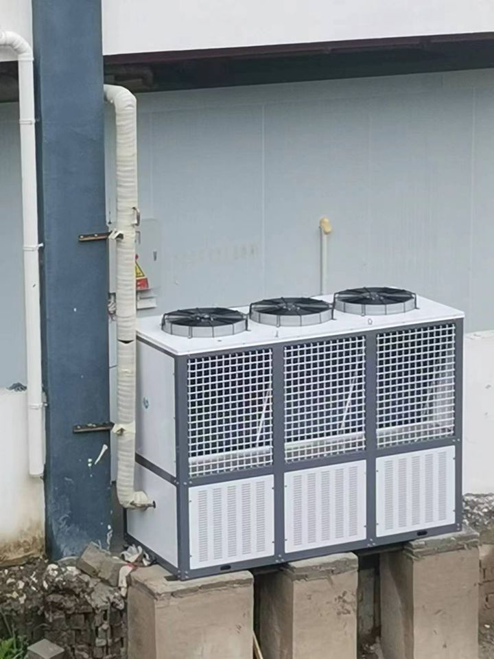 貴州黃牛集團(tuán)鳳岡分公司1200立方米冷凍庫(kù)